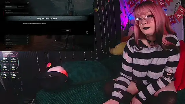 Snapshot of evamila chatting on November 2025 01:49:01 AM evamila online show from November 2025 01:49:01 AM