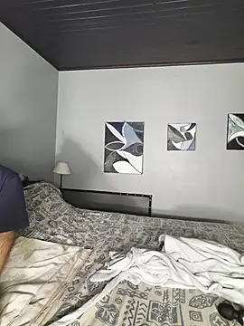 OnnaaH online show from November 2025 05:12:01 PM