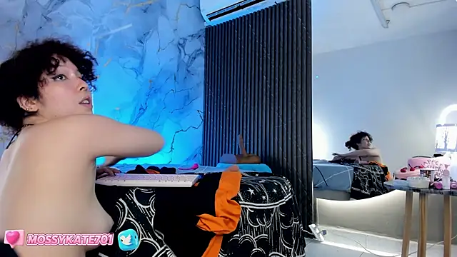 Katemoss70 online show from January 2025 06:03:02 PM