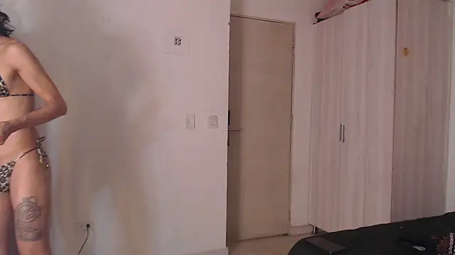 Snapshot of Corina_Ts chatting on March 2025 05:01:01 PM Corina Ts online show from March 2025 05:01:01 PM