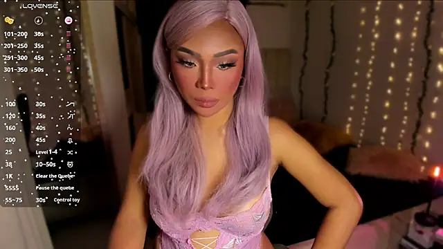 Snapshot of venusangelicxx chatting on December 2025 07:43:02 PM venusangelicxx online show from December 2025 07:43:02 PM