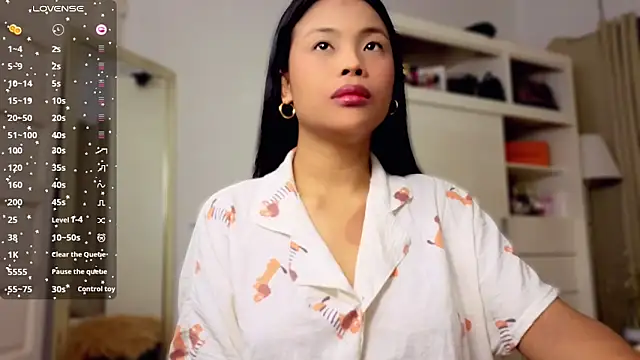 Snapshot of venusangelicxx chatting on February 2026 05:00:02 PM venusangelicxx online show from February 2026 05:00:02 PM