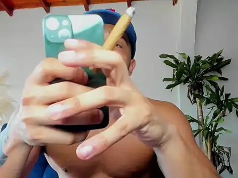 chriswest05 online show from February 2026 04:13:01 PM