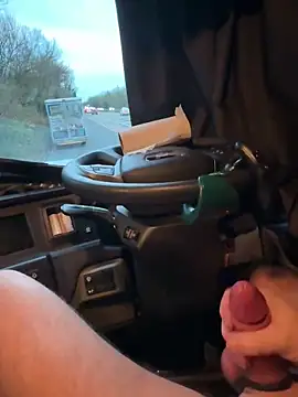 Snapshot of OhMyRichard chatting on December 2024 08:20:01 AM OhMyRichard online show from December 2024 08:20:01 AM