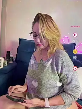 RAIRAsexy online show from July 2026 11:42:02 PM