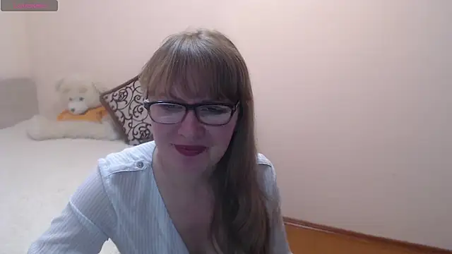 Snapshot of MargotLot chatting on December 2024 08:00:01 AM MargotLot online show from December 2024 08:00:01 AM