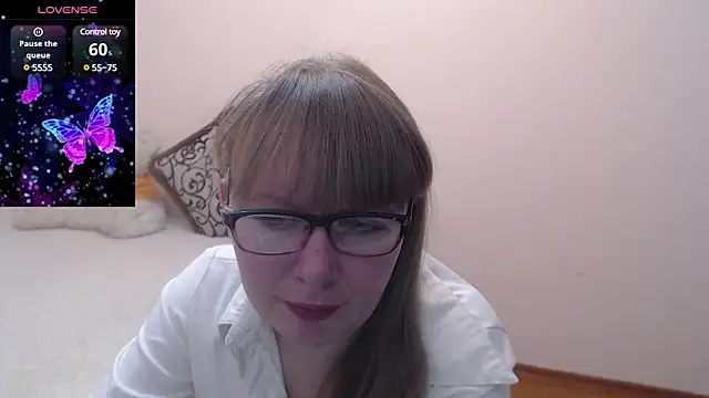 Snapshot of MargotLot chatting on February 2025 07:09:02 AM MargotLot online show from February 2025 07:09:02 AM