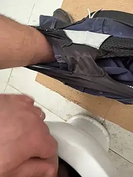 Snapshot of alex899927 chatting on January 2025 01:16:02 PM alex899927 online show from January 2025 01:16:02 PM