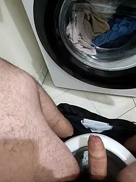 Snapshot of alex899927 chatting on February 2026 03:28:01 PM alex899927 online show from February 2026 03:28:01 PM