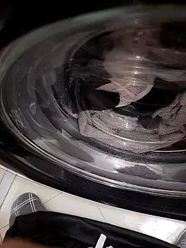 Snapshot of alex899927 chatting on April 2026 01:38:01 PM alex899927 online show from April 2026 01:38:01 PM