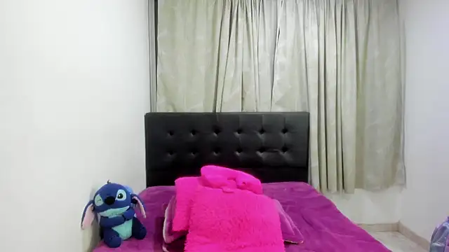 horny  molly  online show from January 2026 01:30:01 AM