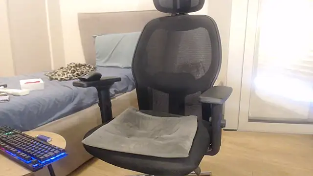 damarossa87 online show from February 2025 09:42:01 AM