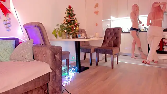 AlexRoseLiRed online show from January 2025 09:43:02 PM