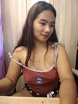 Snapshot of Kissy07 chatting on February 2025 11:34:01 PM Kissy07 online show from February 2025 11:34:01 PM