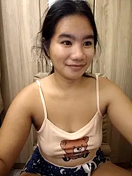 Snapshot of Kissy07 chatting on September 2025 09:14:01 PM Kissy07 online show from September 2025 09:14:01 PM