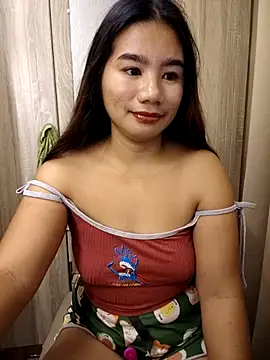 Snapshot of Kissy07 chatting on September 2025 09:29:02 PM Kissy07 online show from September 2025 09:29:02 PM