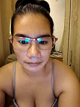 Snapshot of Kissy07 chatting on February 2026 10:19:02 PM Kissy07 online show from February 2026 10:19:02 PM