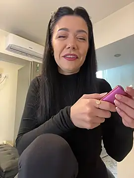 denise k online show from February 2026 12:44:02 PM