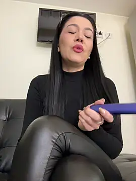 denise k online show from May 2026 11:37:02 AM