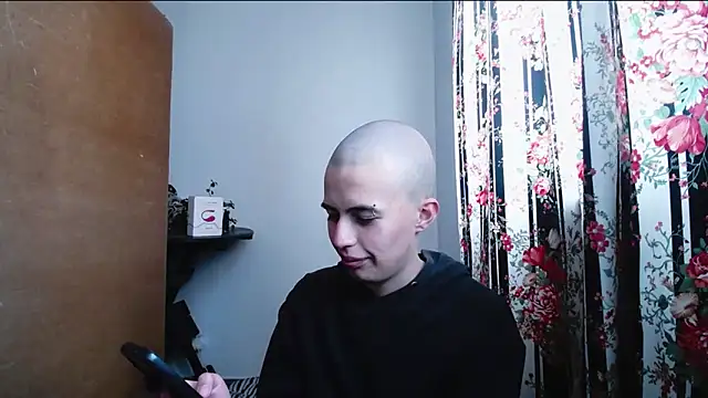 Snapshot of Cocain_Atenea chatting on November 2025 07:14:01 PM Cocain Atenea online show from November 2025 07:14:01 PM