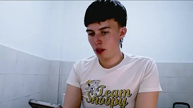 Snapshot of Cocain_Atenea chatting on May 2026 09:09:02 PM Cocain Atenea online show from May 2026 09:09:02 PM