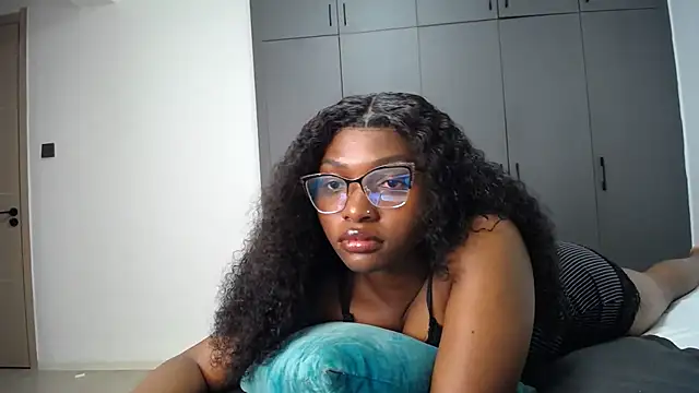 Pretty Liya08 online show from May 2026 08:48:01 PM
