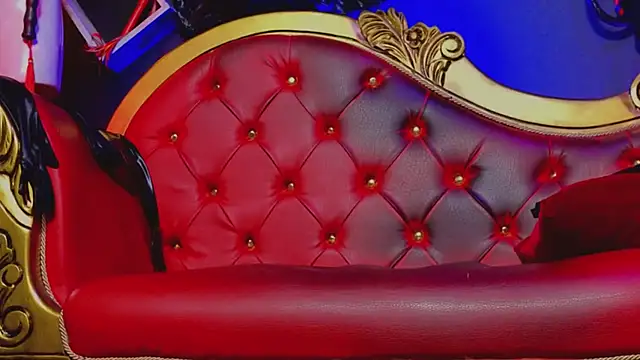 PerlaDivaio online show from February 2025 02:01:01 PM