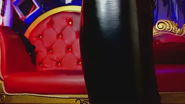 PerlaDivaio online show from March 2025 01:50:02 PM