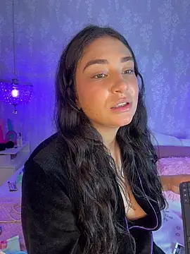 dayra angels online show from May 2026 12:08:01 AM