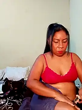 Snapshot of rosmery-navarro chatting on February 2026 06:06:02 AM rosmery-navarro online show from February 2026 06:06:02 AM