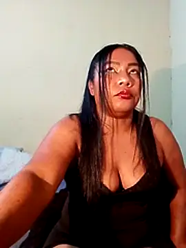 Snapshot of rosmery-navarro chatting on April 2026 05:18:02 AM rosmery-navarro online show from April 2026 05:18:02 AM