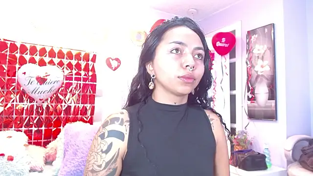 miss soffi  online show from February 2026 12:28:02 PM