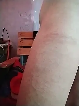 Snapshot of DADDYGNAGSTA chatting on February 2026 06:39:01 PM DADDYGNAGSTA online show from February 2026 06:39:01 PM