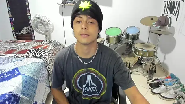 Zack falcon online show from September 2025 03:43:01 AM