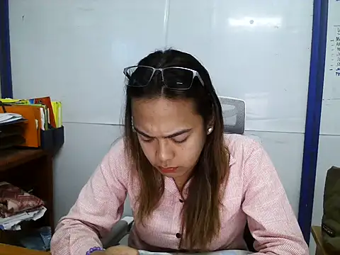 Your PrettyGirlxxx online show from February 2025 12:32:01 AM