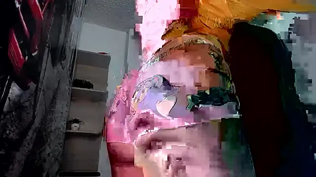 Hana    online show from January 2026 11:18:01 PM