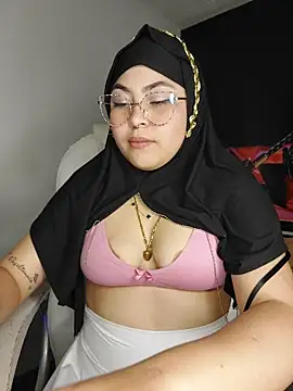 Hana    online show from April 2026 12:52:01 AM