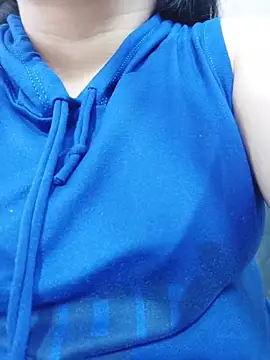 Hana    online show from May 2026 09:52:01 PM