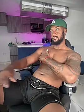 blackdrey18 online show from October 2025 02:04:02 PM