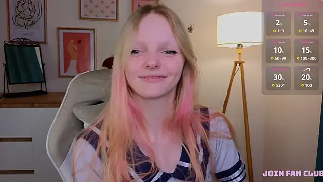 Snapshot of evangel1ne chatting on March 2025 08:02:02 AM evangel1ne online show from March 2025 08:02:02 AM