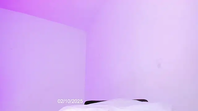 Snapshot of Coral_Princex chatting on October 2025 05:04:01 AM Coral Princex online show from October 2025 05:04:01 AM