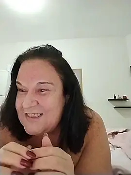 Yaya Mineira online show from May 2026 08:03:02 PM