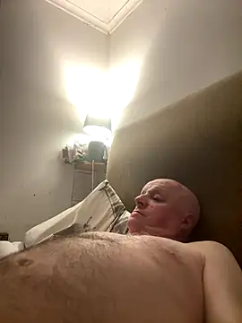 locallad88 online show from October 2025 10:34:02 PM