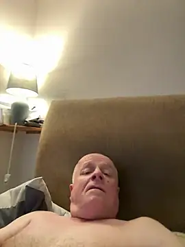 locallad88 online show from June 2026 09:59:01 PM
