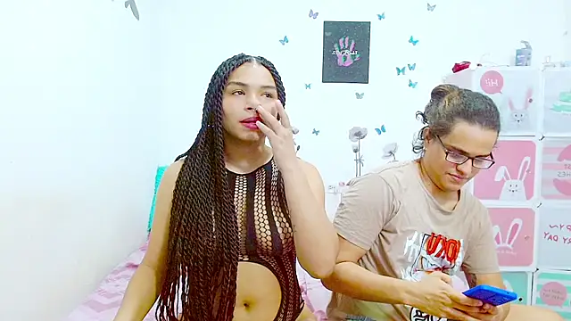 Snapshot of Kami_chigiri21 chatting on December 2024 12:43:02 AM Kami chigiri21 online show from December 2024 12:43:02 AM