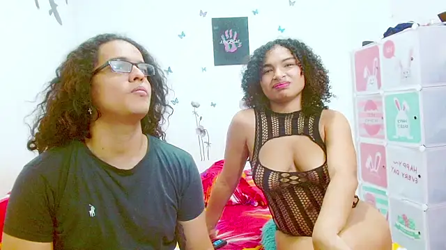 Snapshot of Kami_chigiri21 chatting on March 2025 11:39:01 PM Kami chigiri21 online show from March 2025 11:39:01 PM