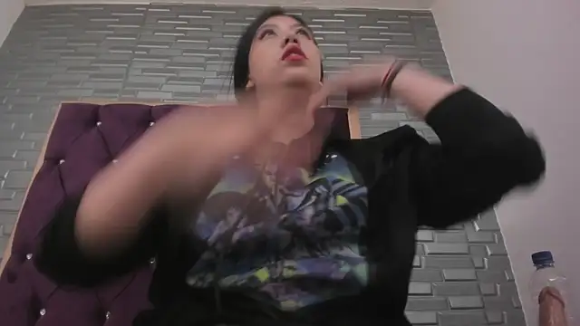 AntoneellaF online show from January 2025 02:41:01 AM