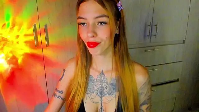 Snapshot of barbiee_05 chatting on September 2025 05:56:01 AM barbiee 05 online show from September 2025 05:56:01 AM