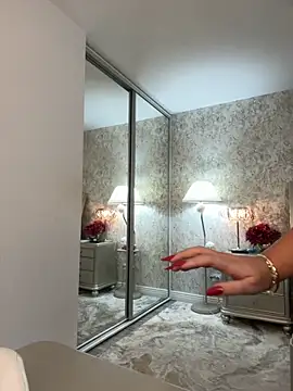 Snapshot of Aneri chatting on November 2025 08:15:01 AM Aneri online show from November 2025 08:15:01 AM