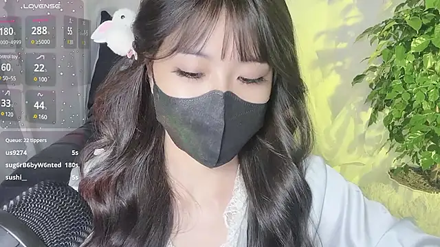 Mya Lee online show from December 2024 10:01:02 PM